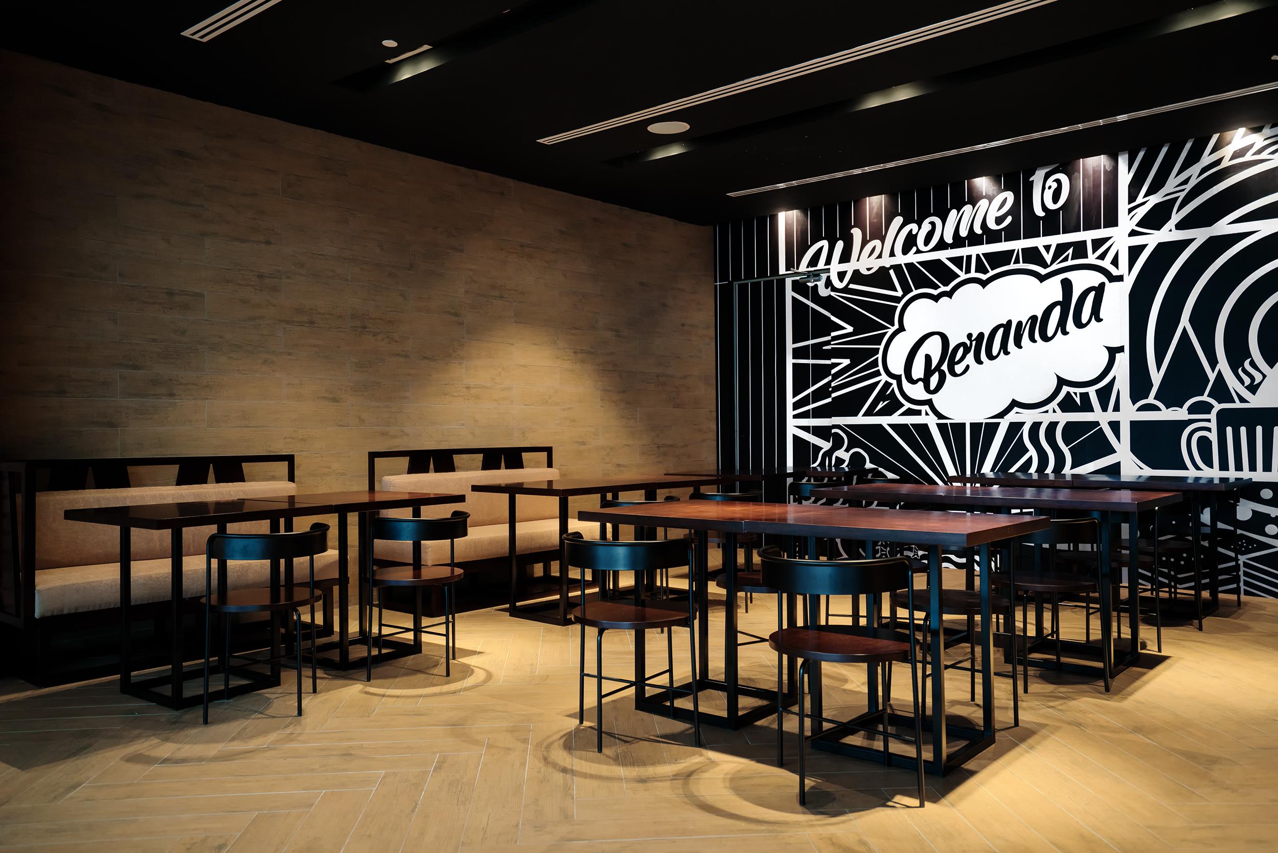 Movenpick Hotel & Convention Centre Klia Sepang Exterior foto A Starbucks Reserve store in Chengdu, China