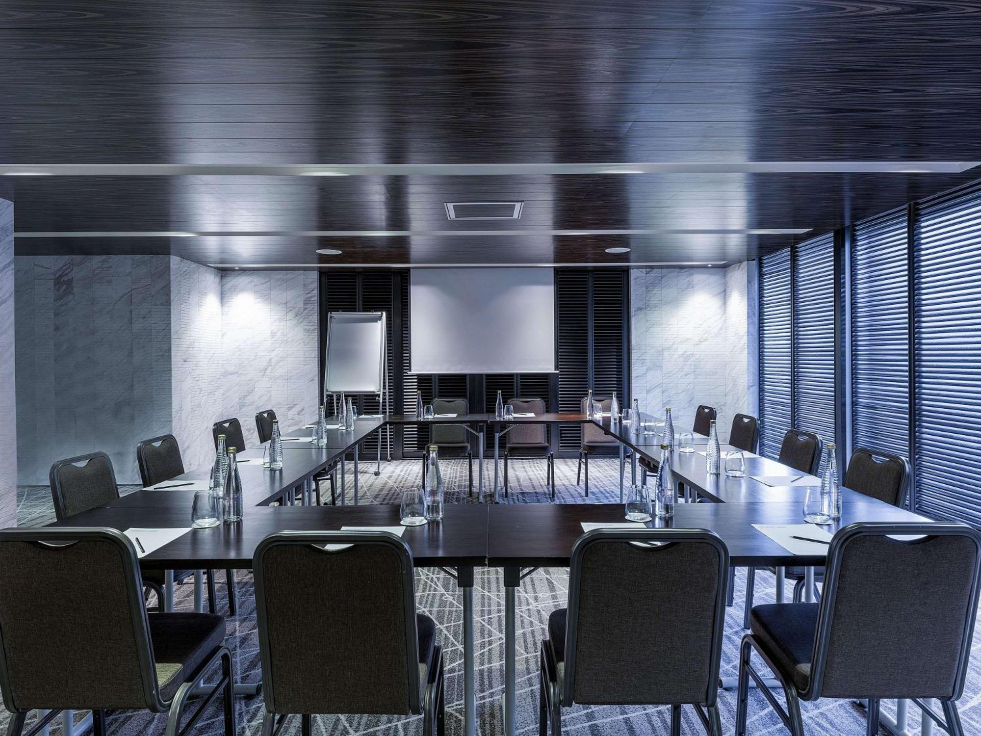 Movenpick Hotel & Convention Centre Klia Sepang Exterior foto Meeting room