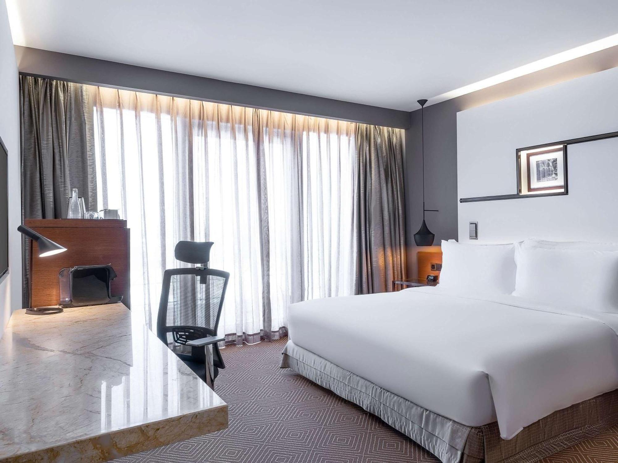 Movenpick Hotel & Convention Centre Klia Sepang Exterior foto Deluxe room