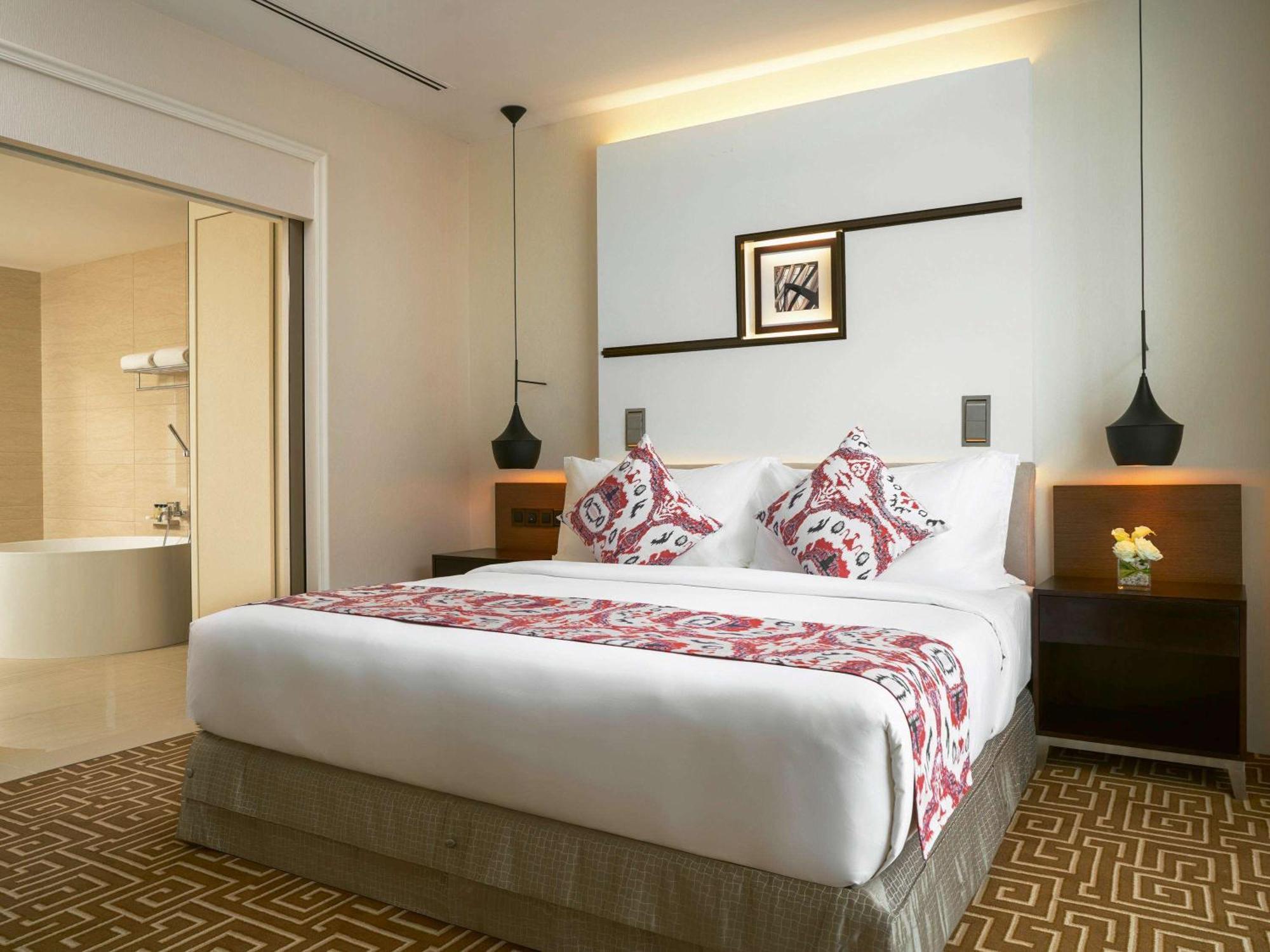 Movenpick Hotel & Convention Centre Klia Sepang Exterior foto Deluxe Room